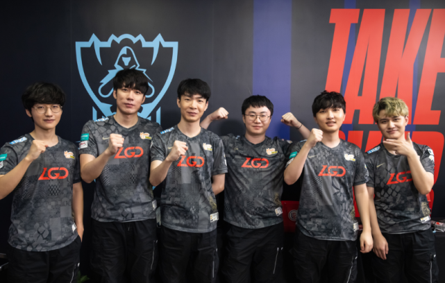 鉴同为西甲 鉴同为西甲