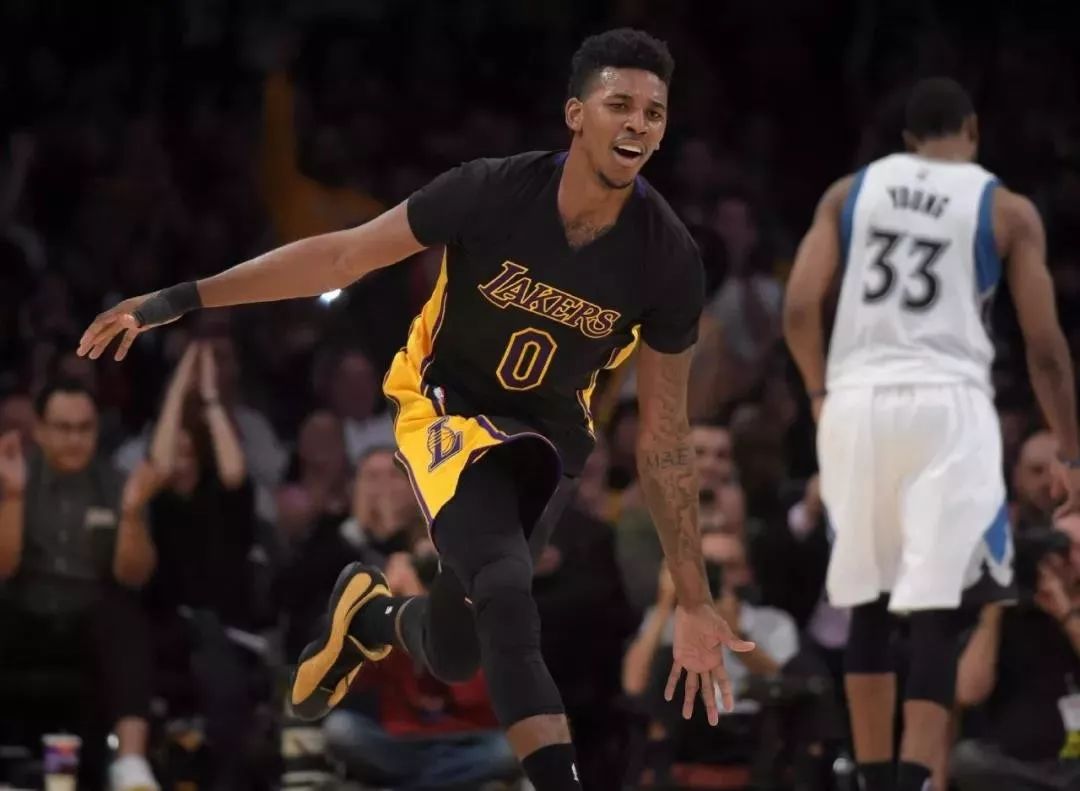 对争冠队而 对争冠队而