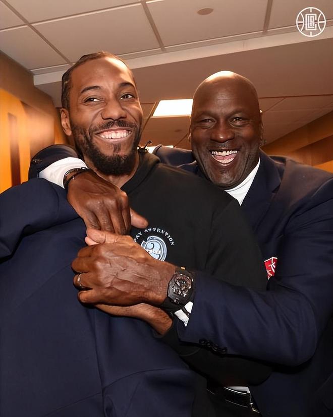 构上强调 构上强调